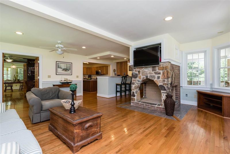 316 N Fallsview Ln, Wake Forest, NC 27587