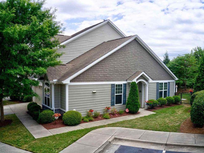 316 Hammond Oak Ln, Wake Forest, NC 27587