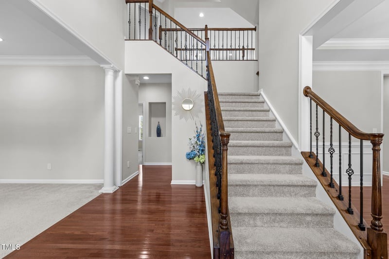 316 Hilliard Forest Dr, Cary, NC 27519