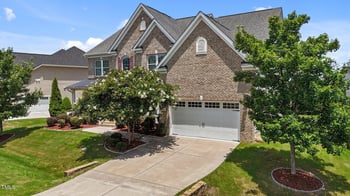 316 Hilliard Forest Dr, Cary, NC 27519