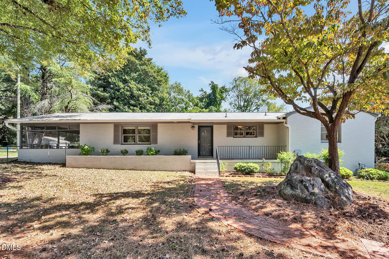 316 Hillsboro St, Pittsboro, NC 27312