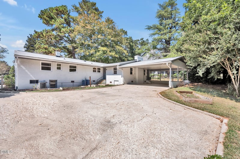 316 Hillsboro St, Pittsboro, NC 27312