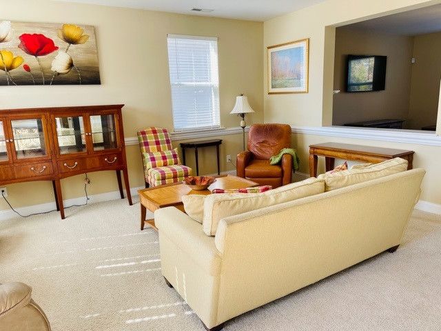 316 Hillview Dr, Durham, NC 27703