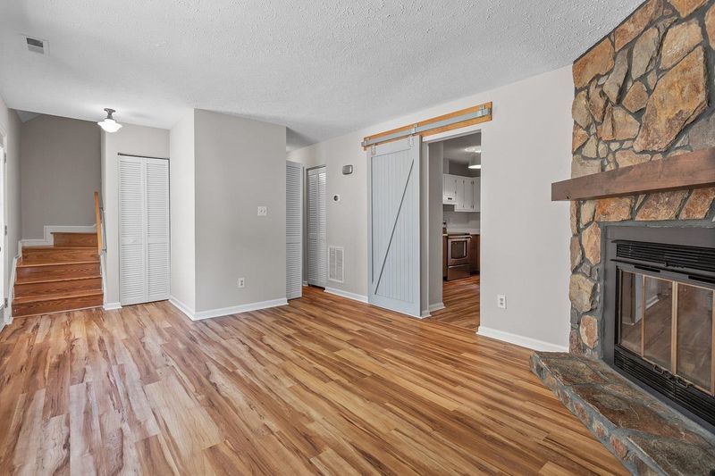 316 Indigo Dr, Cary, NC 27513