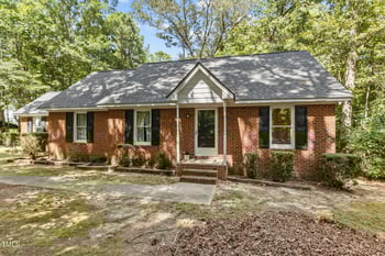 316 Kinnis Creek Dr, Angier, NC 27501