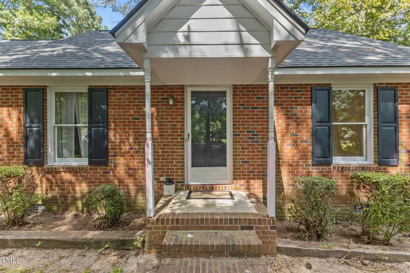 316 Kinnis Creek Dr, Angier, NC 27501