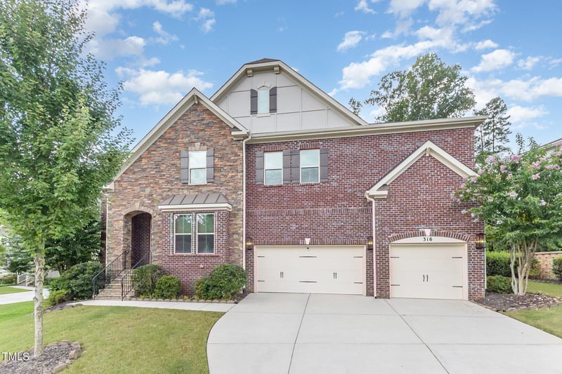 316 Matilda Pl, Cary, NC 27513