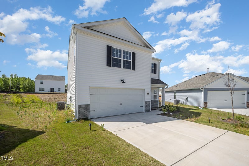 316 Mimosa Ct, Sanford, NC 27332