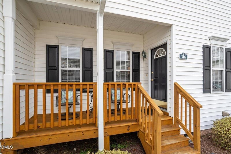 316 Misty Groves Cir, Morrisville, NC 27560