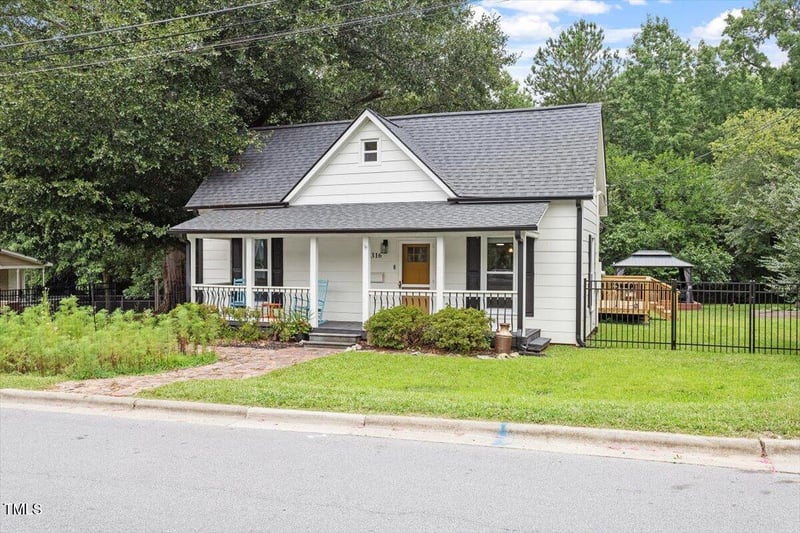 316 Moore St, Clayton, NC 27520