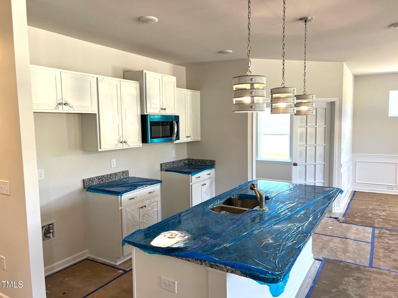 316 Olivia Crossing Ct, Four Oaks, NC 27524