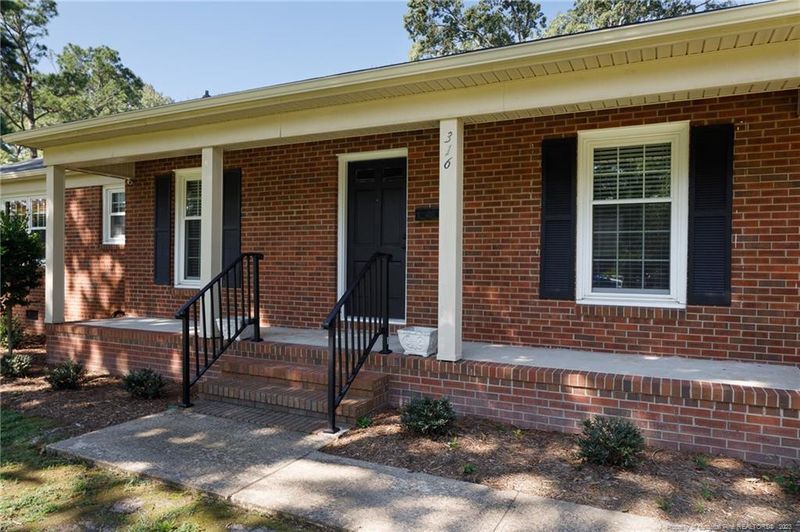 316 Palomar St, Fayetteville, NC 28314