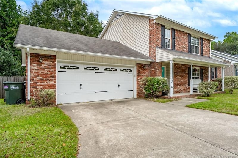 316 Peterson Pl, Fayetteville, NC 28301