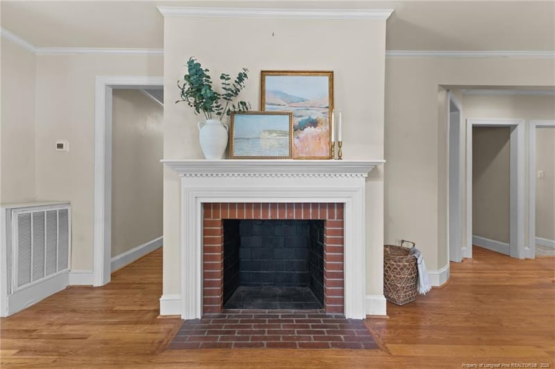 316 Pinecrest Dr, Fayetteville, NC 28305