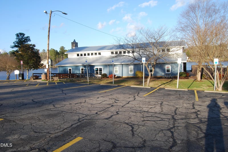 316 Shawnee Dr, Louisburg, NC 27549
