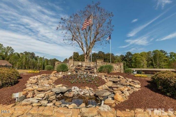 316 Shawnee Dr, Louisburg, NC 27549