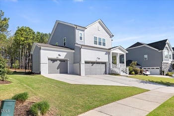 316 Silent Bend Dr, Holly Springs, NC 27540