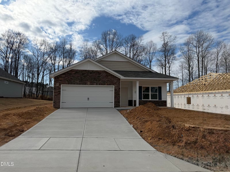 316 Sirius Dr, Sanford, NC 27330