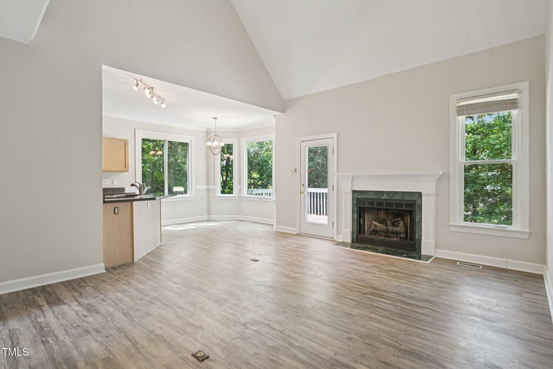 316 Trafalgar Ln, Cary, NC 27513