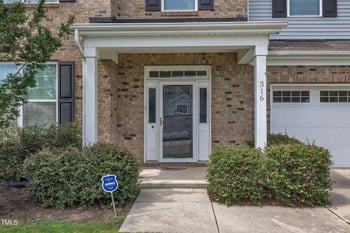 316 Vintage Holly Dr, Durham, NC 27703