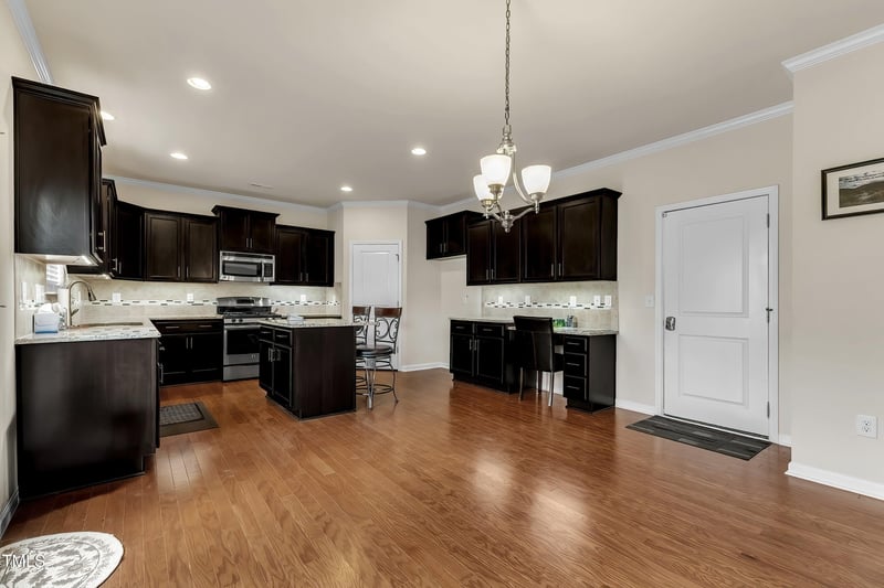 316 Vintage Holly Dr, Durham, NC 27703