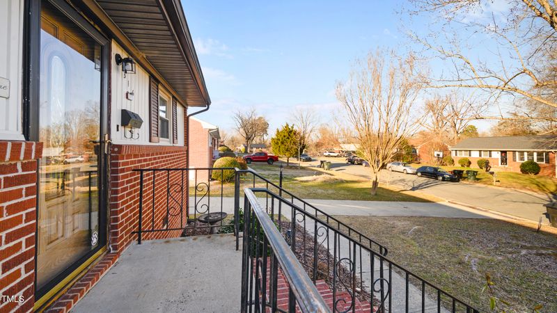 316 Watson Dr, Burlington, NC 27217