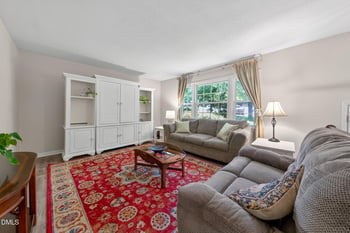 316 White Oak Dr, Cary, NC 27513