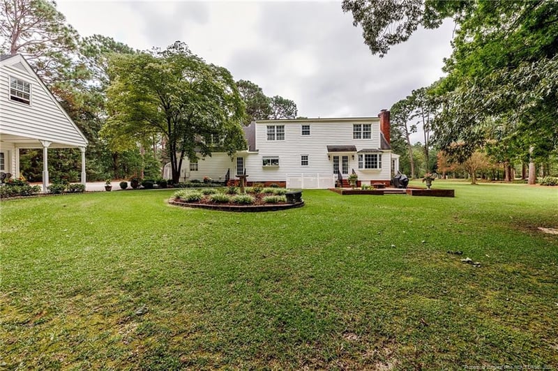 3166 Bittersweet Dr, Fayetteville, NC 28306