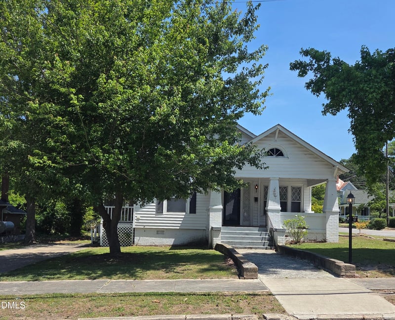 317 4th St, Smithfield, NC 27577