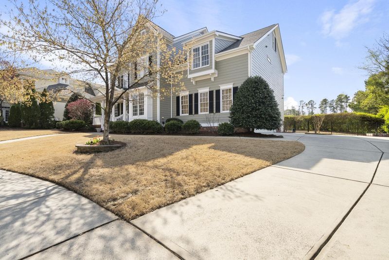317 Belles Landing Ct, Cary, NC 27519