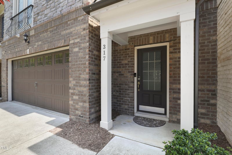 317 Castle Rock Ln, Cary, NC 27519