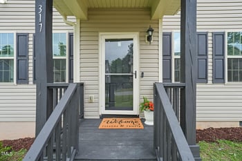 317 Chamberlain Dr, Clayton, NC 27527