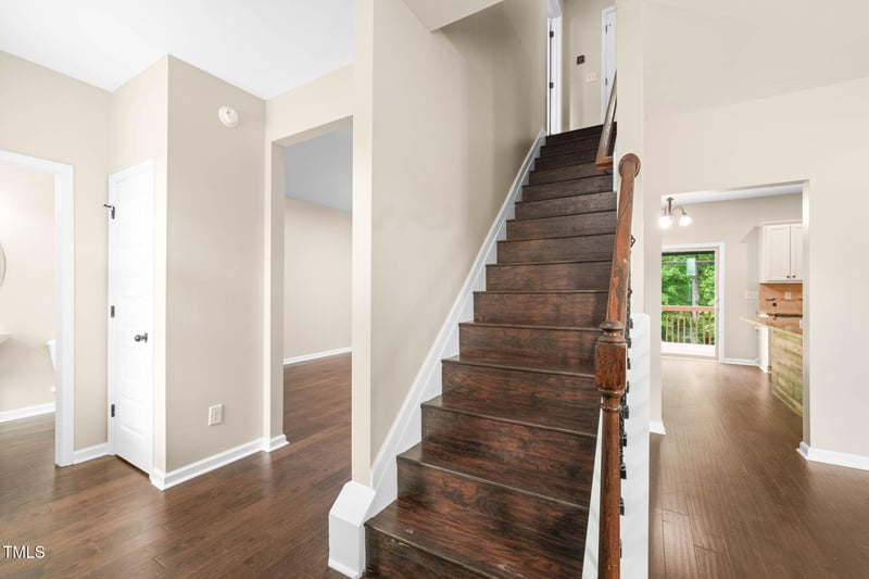 317 Chamberlain Dr, Clayton, NC 27527