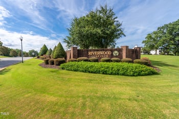 317 Chamberlain Dr, Clayton, NC 27527