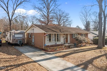 317 Clapp St, Graham, NC 27253