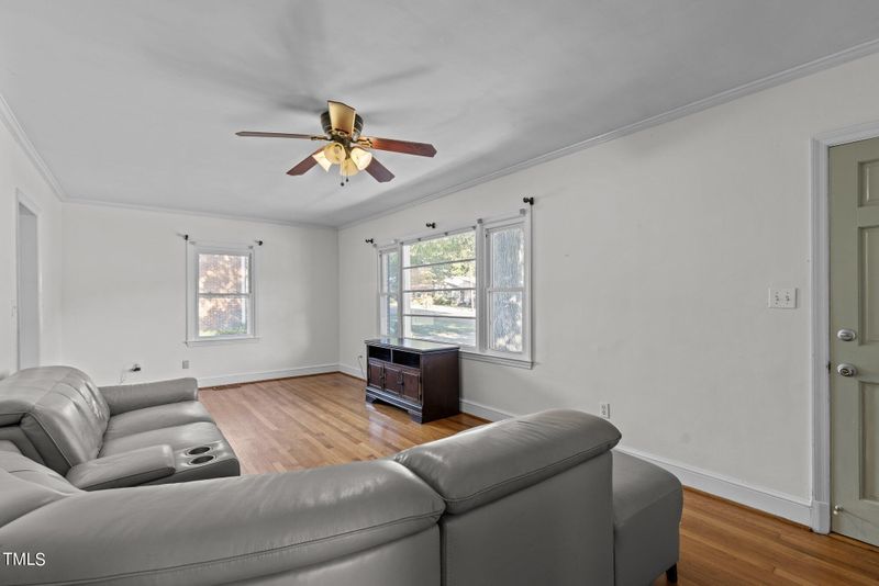 317 Clayton Ave, Roxboro, NC 27573
