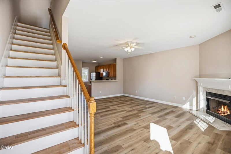 317 Commons Dr, Holly Springs, NC 27540