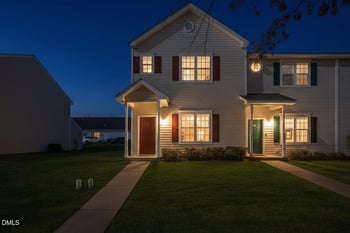 317 Commons Dr, Holly Springs, NC 27540