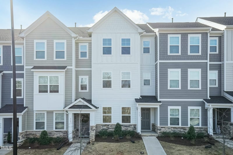 317 Devon Clfs Dr, Wake Forest, NC 27587