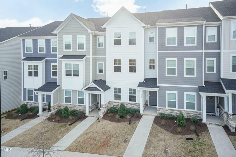 317 Devon Clfs Dr, Wake Forest, NC 27587