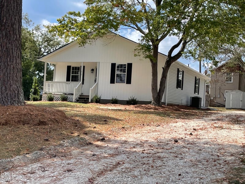 317 Dunn St, Angier, NC 27501
