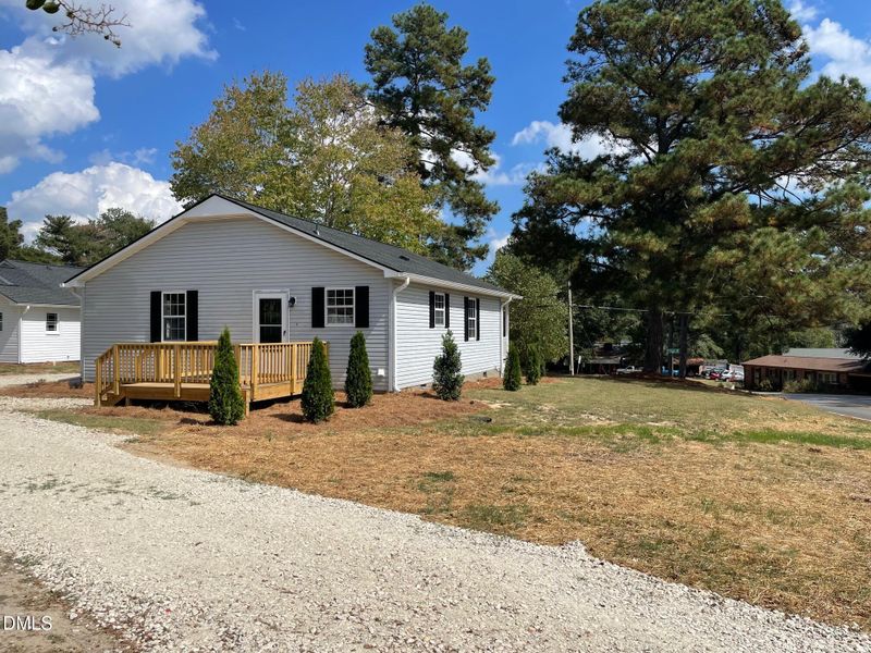 317 N Dunn St, Angier, NC 27501