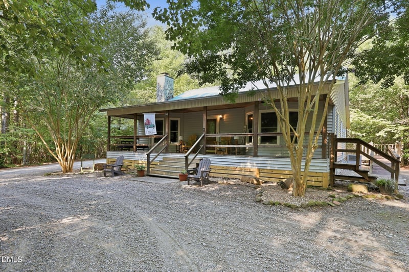 317 Firestone Ln, Sanford, NC 27330