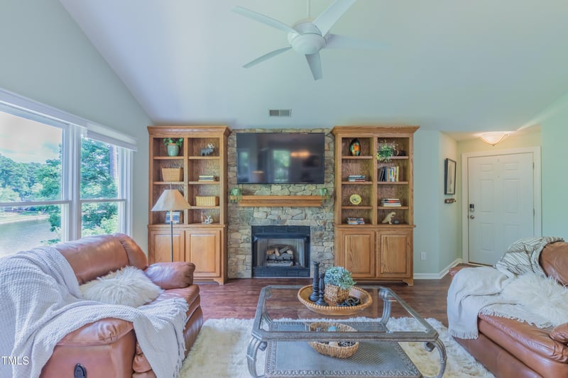 317 Glen Echo Ln #C, Cary, NC 27518