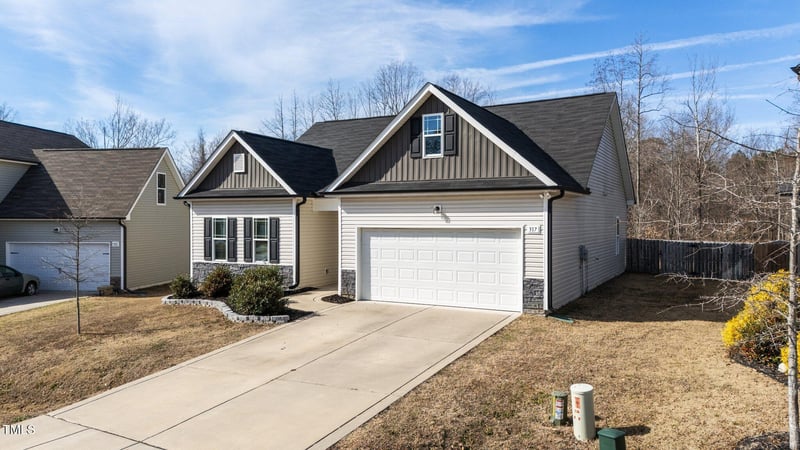 317 S Kramer Pa, Clayton, NC 27527