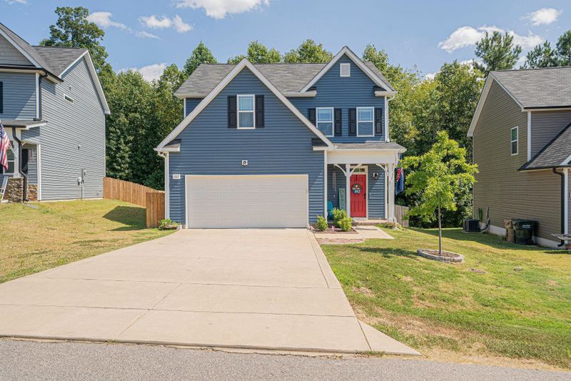 317 Lanier Pl, Clayton, NC 27527