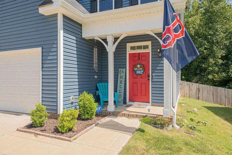 317 Lanier Pl, Clayton, NC 27527