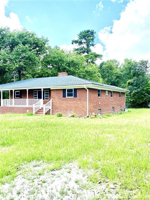 317 Longview Dr, Fayetteville, NC 28311