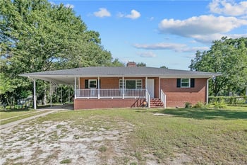 317 Longview Dr, Fayetteville, NC 28311