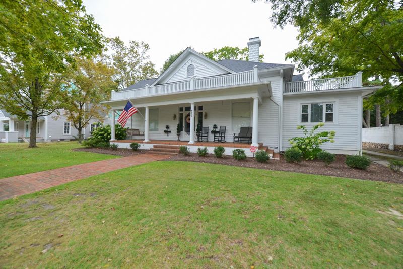 317 W Main St, Benson, NC 27504